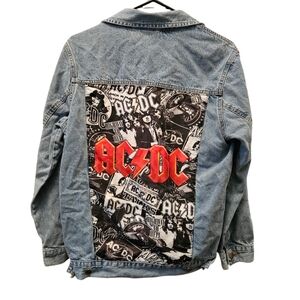 AC⚡️DC Graphic Denim Jean Jacket Size Small